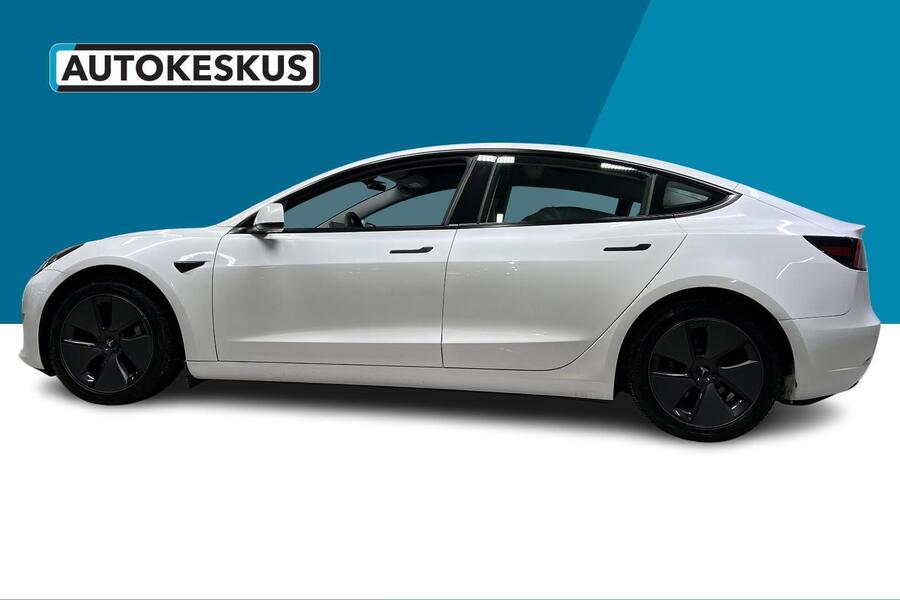 Tesla Model 3 vaihtoauto