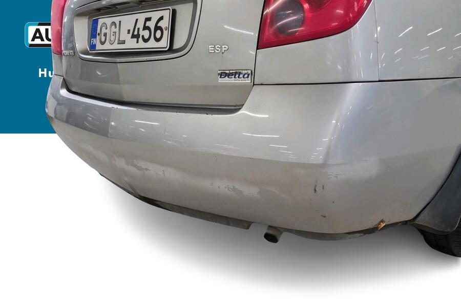 Nissan Primera vaihtoauto