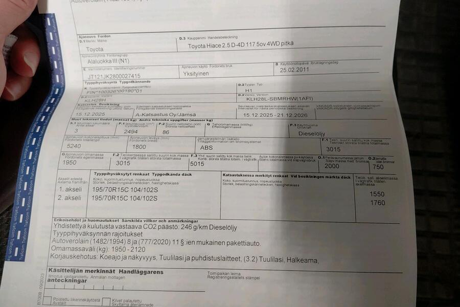 Toyota Hiace vaihtoauto