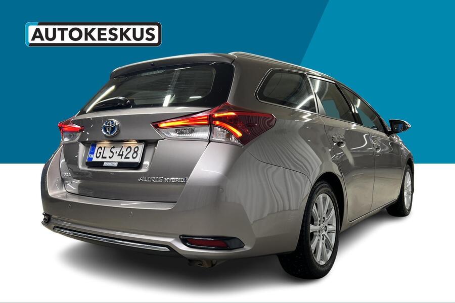 Toyota Auris vaihtoauto