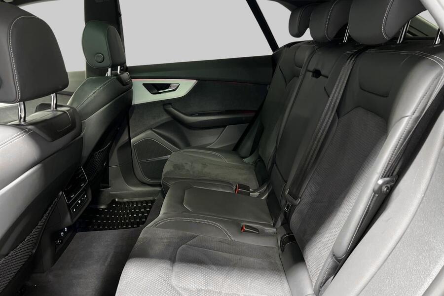 Audi Q8 vaihtoauto