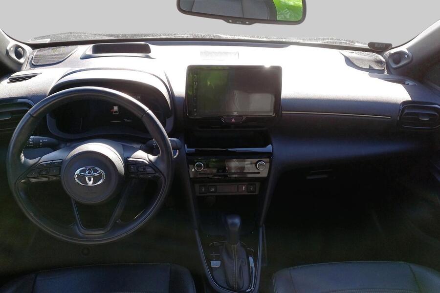 Toyota Yaris Cross vaihtoauto