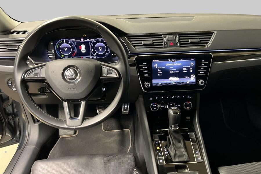 Skoda Superb vaihtoauto