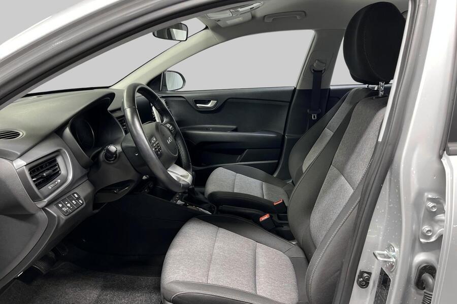 Kia Stonic vaihtoauto