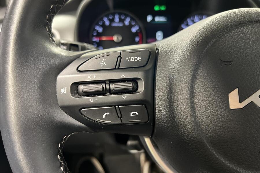 Kia Stonic vaihtoauto