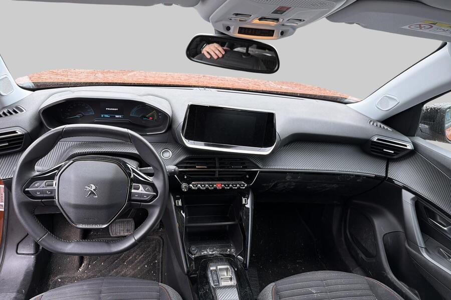 Peugeot e-2008 vaihtoauto