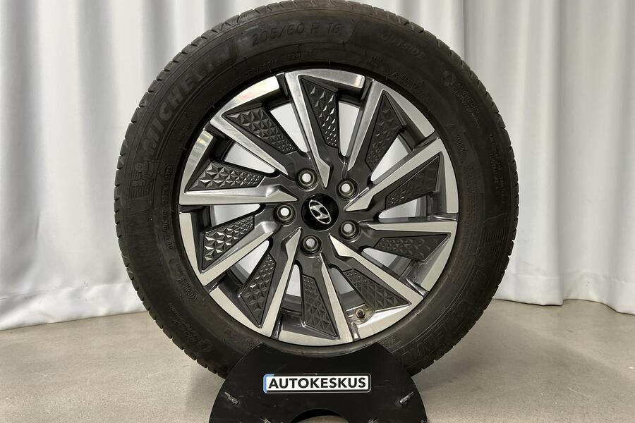 Hyundai IONIQ electric vaihtoauto