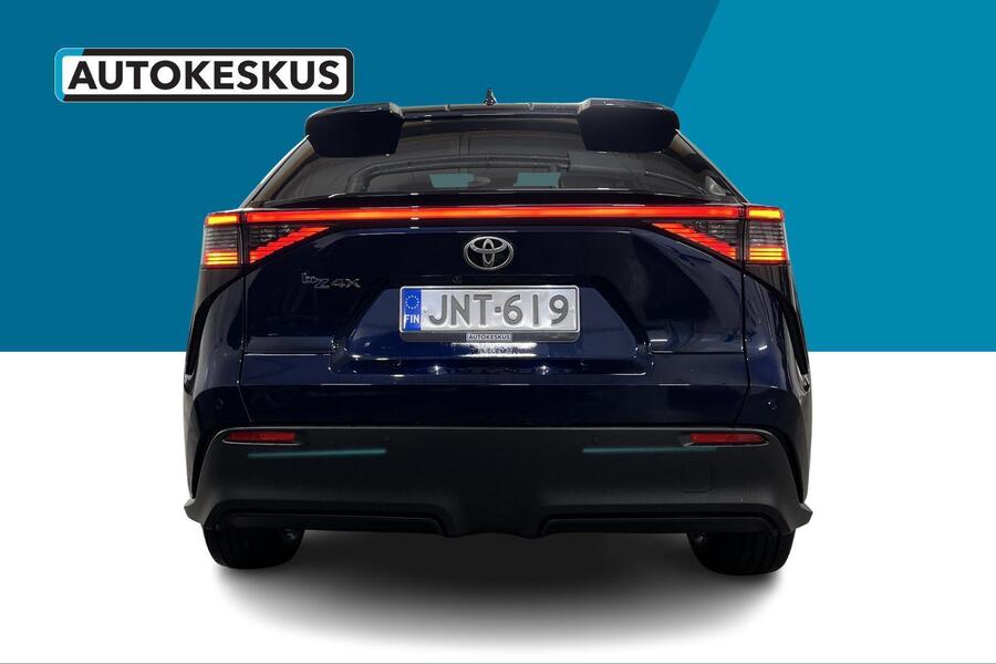 Toyota bZ4X vaihtoauto