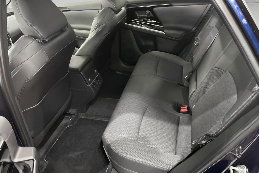 Toyota bZ4X vaihtoauto