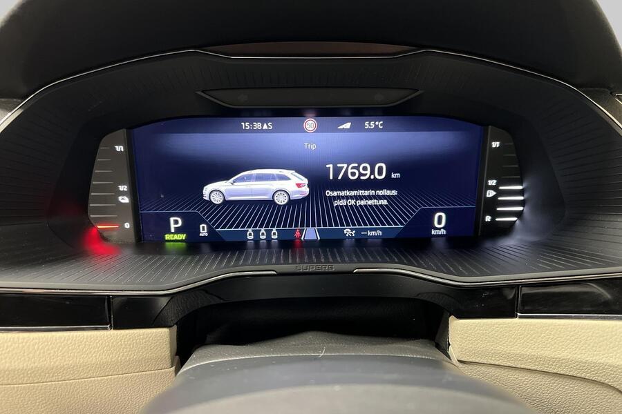 Skoda Superb vaihtoauto