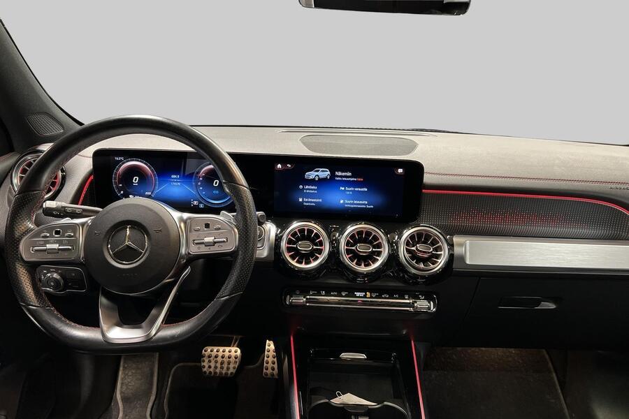 Mercedes-Benz EQB vaihtoauto