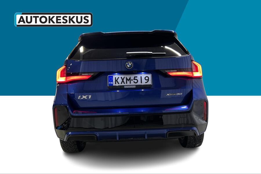 BMW iX1 vaihtoauto