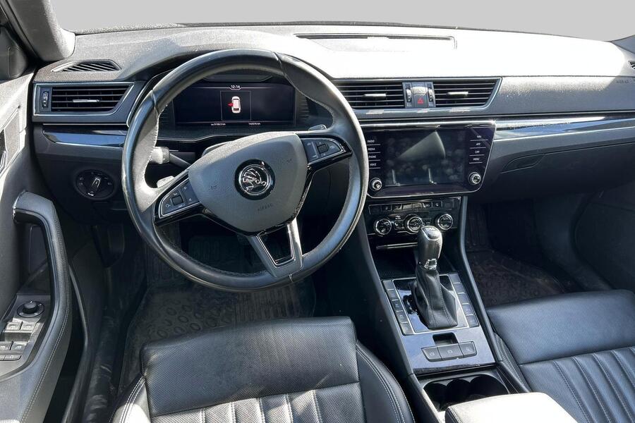 Skoda Superb vaihtoauto