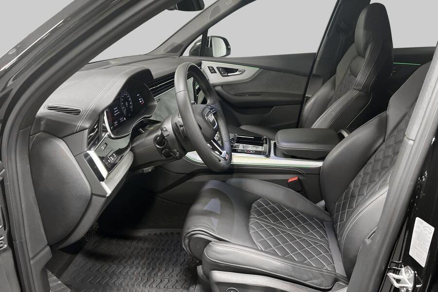 Audi Q7 vaihtoauto