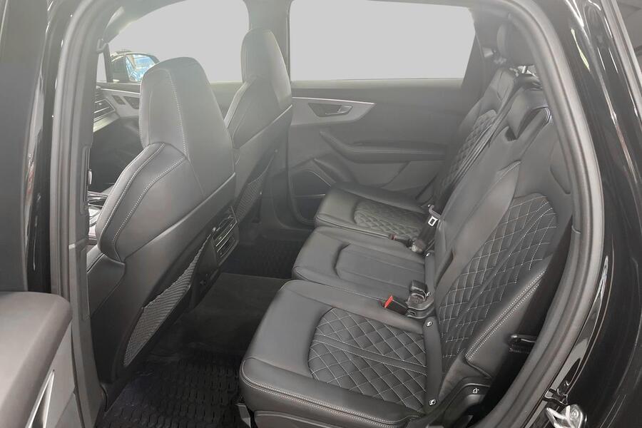 Audi Q7 vaihtoauto