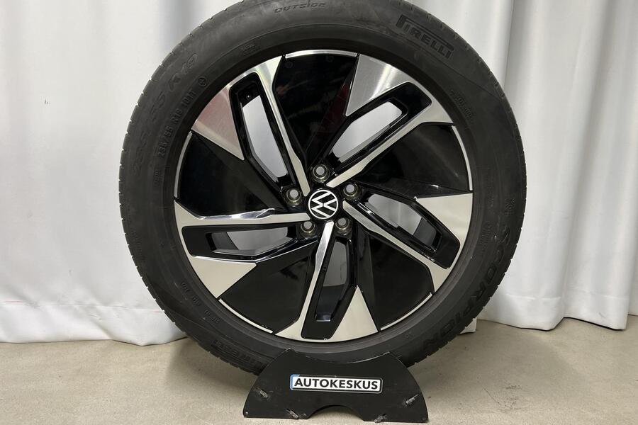 Volkswagen ID.4 vaihtoauto