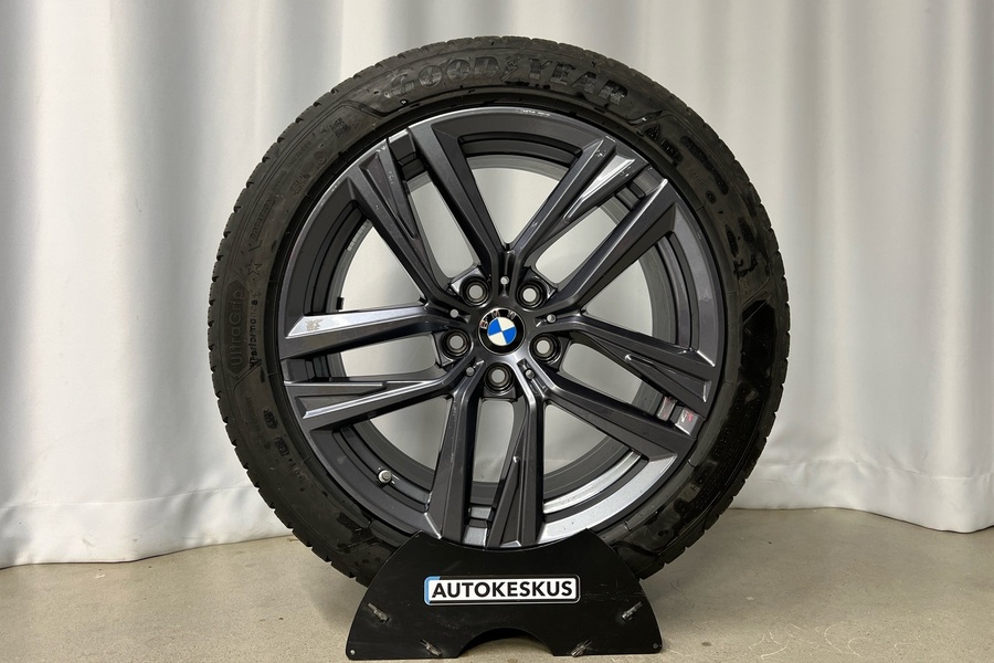 BMW i4 vaihtoauto