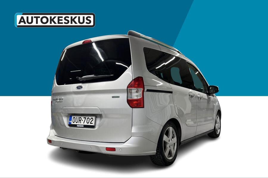 Ford Tourneo Courier vaihtoauto