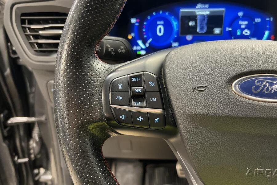 Ford Kuga vaihtoauto