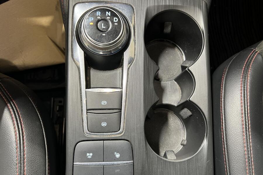 Ford Kuga vaihtoauto