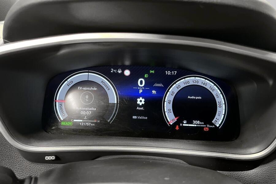 Toyota Corolla Cross vaihtoauto