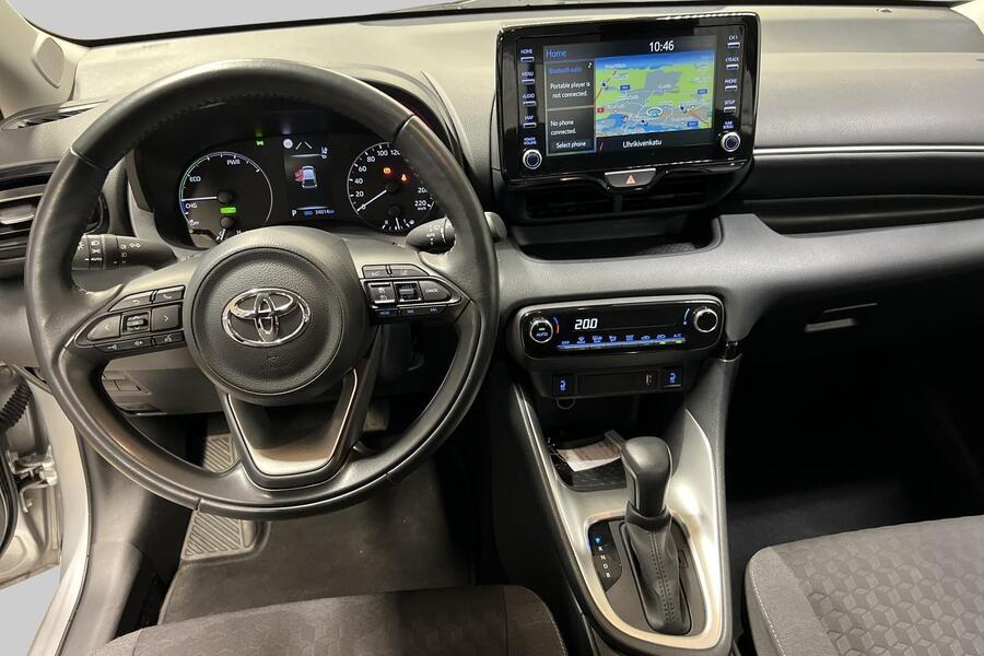 Toyota Yaris vaihtoauto