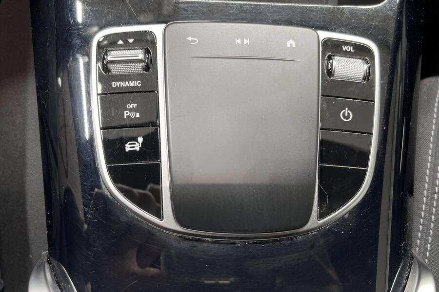 Mercedes-Benz EQC vaihtoauto