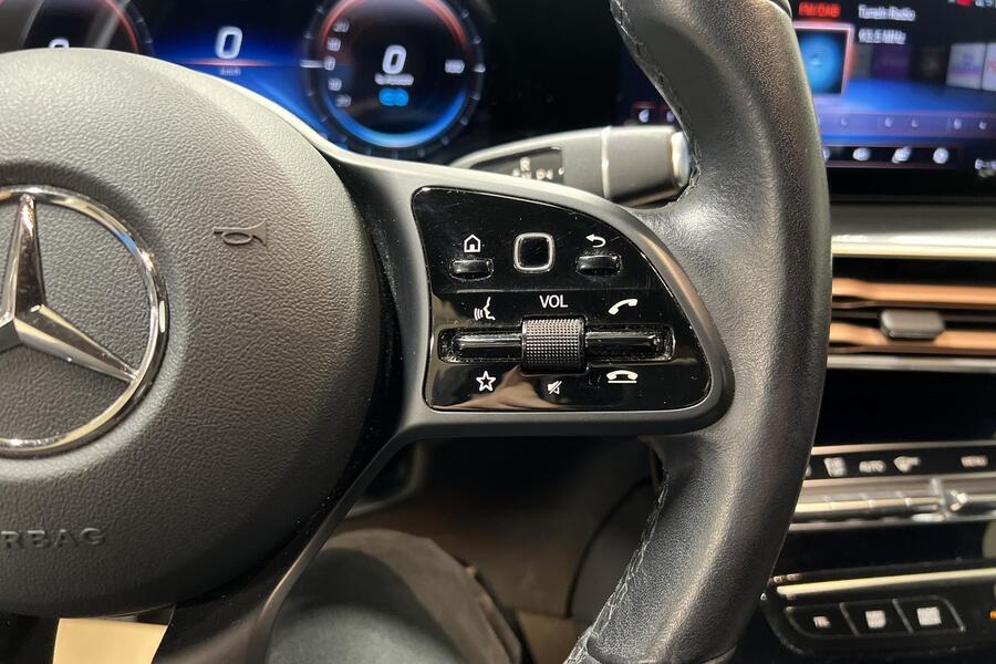 Mercedes-Benz EQC vaihtoauto