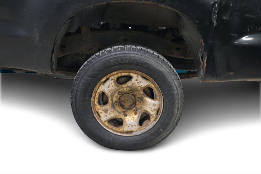 Toyota Hilux vaihtoauto