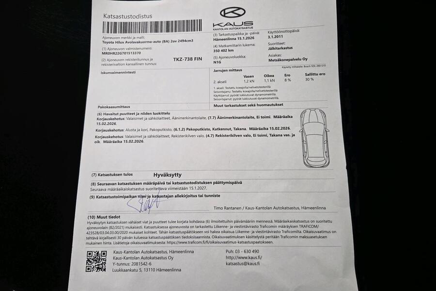 Toyota Hilux vaihtoauto