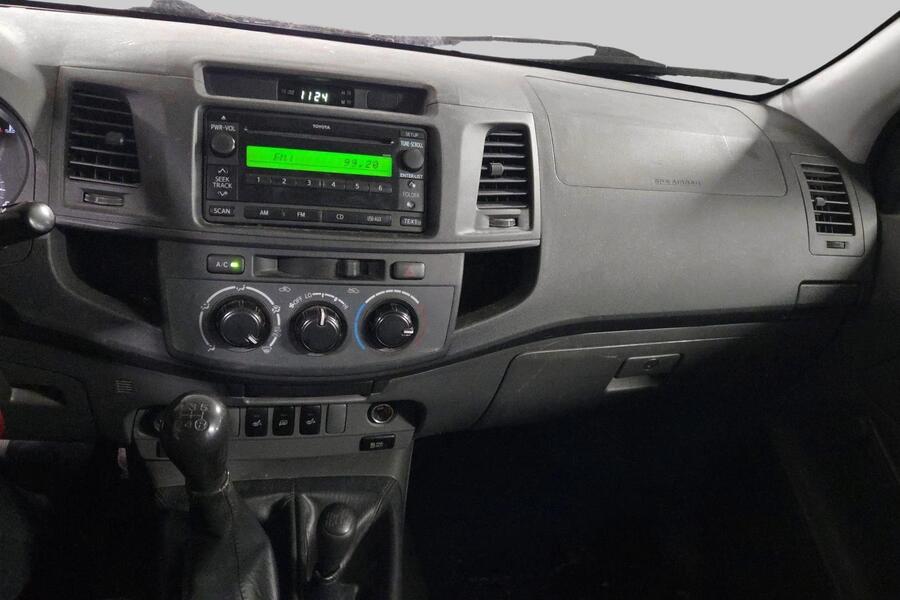 Toyota Hilux vaihtoauto