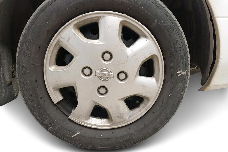 Nissan Primera vaihtoauto