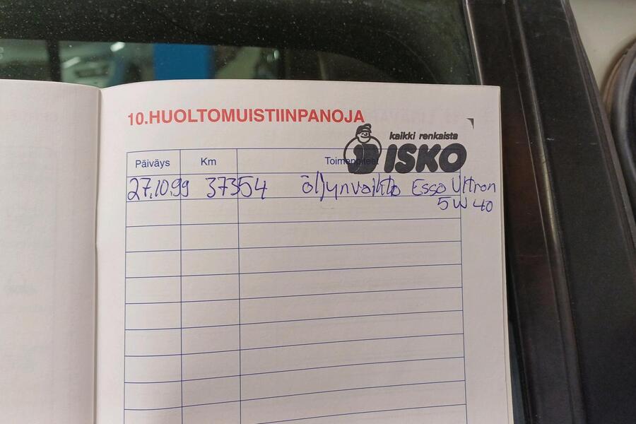 Nissan Primera vaihtoauto