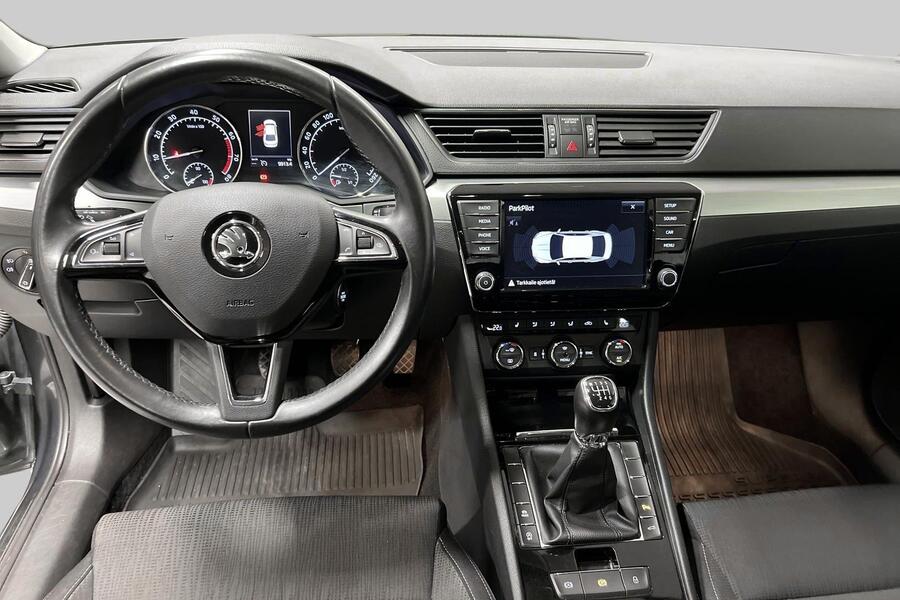 Skoda Superb vaihtoauto