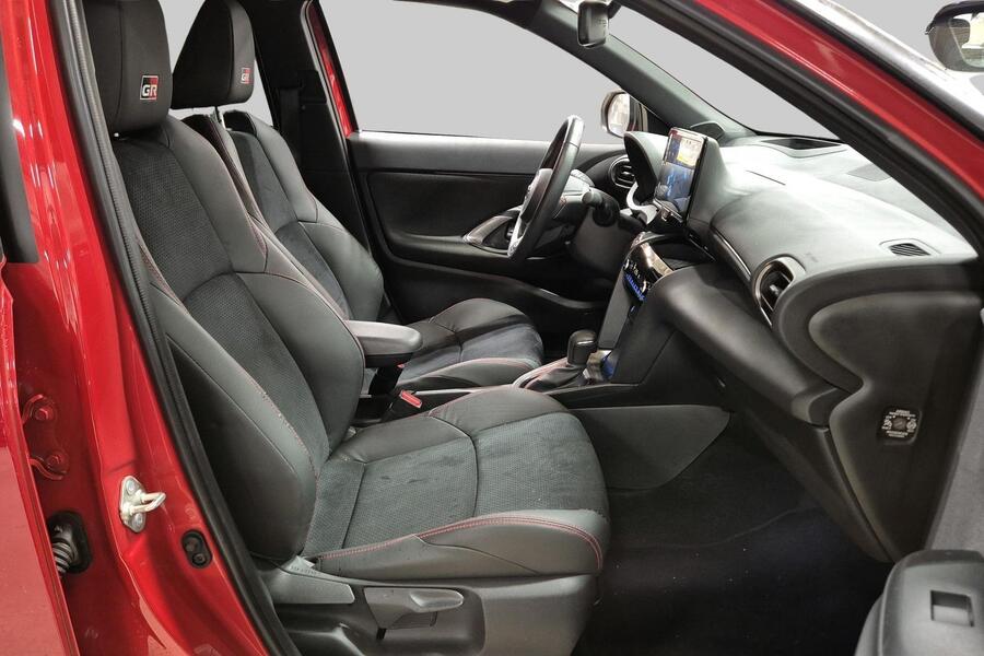 Toyota Yaris Cross vaihtoauto