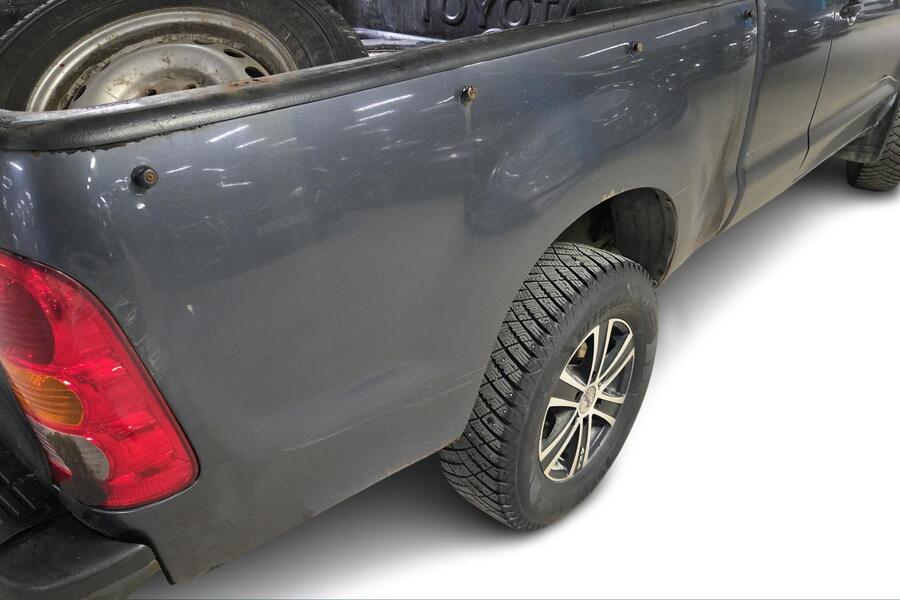 Toyota Hilux vaihtoauto