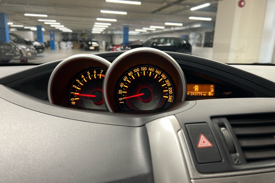 Toyota Verso vaihtoauto