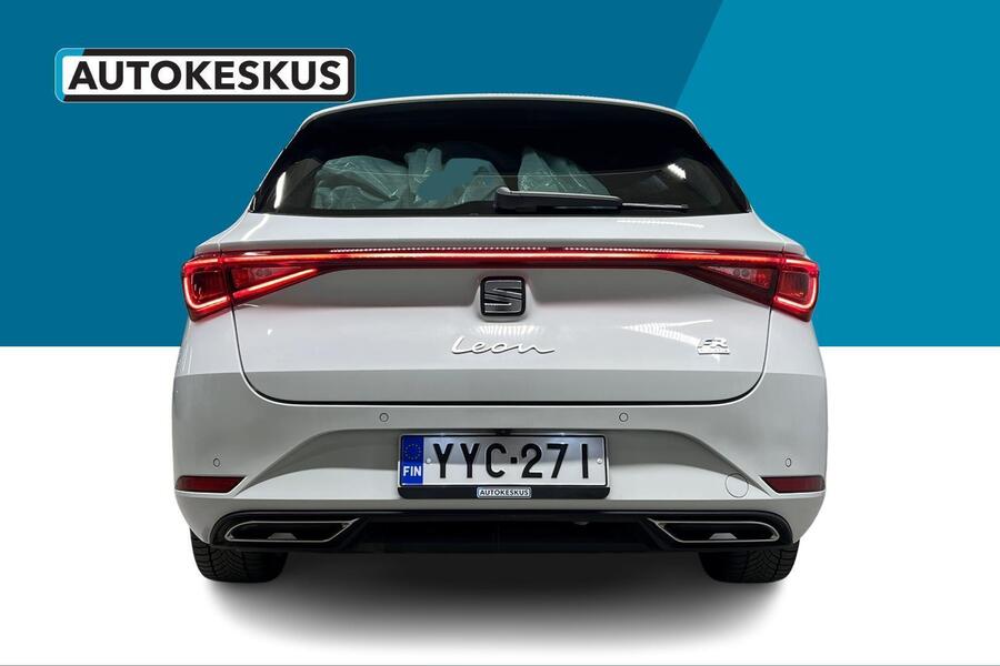 SEAT Leon Sportstourer vaihtoauto