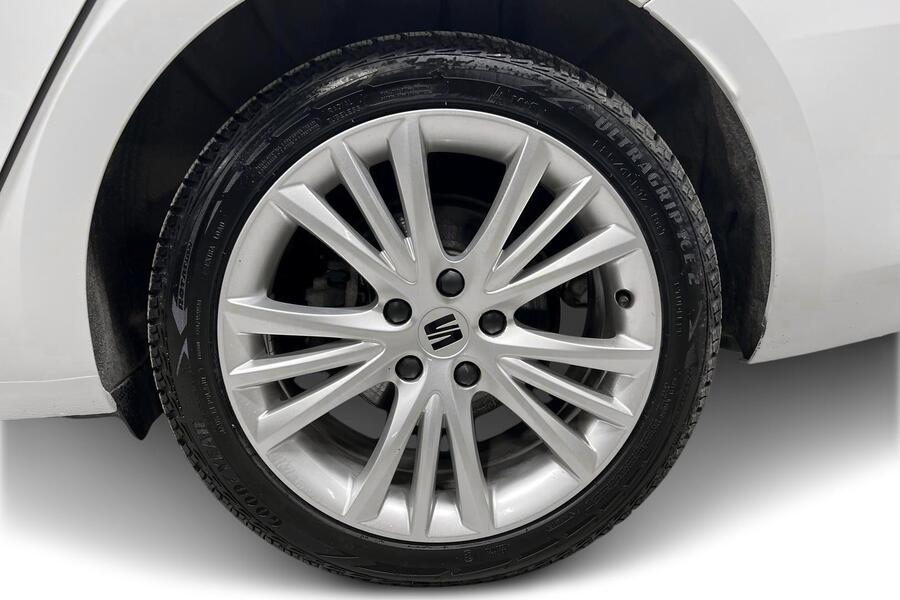 SEAT Leon Sportstourer vaihtoauto