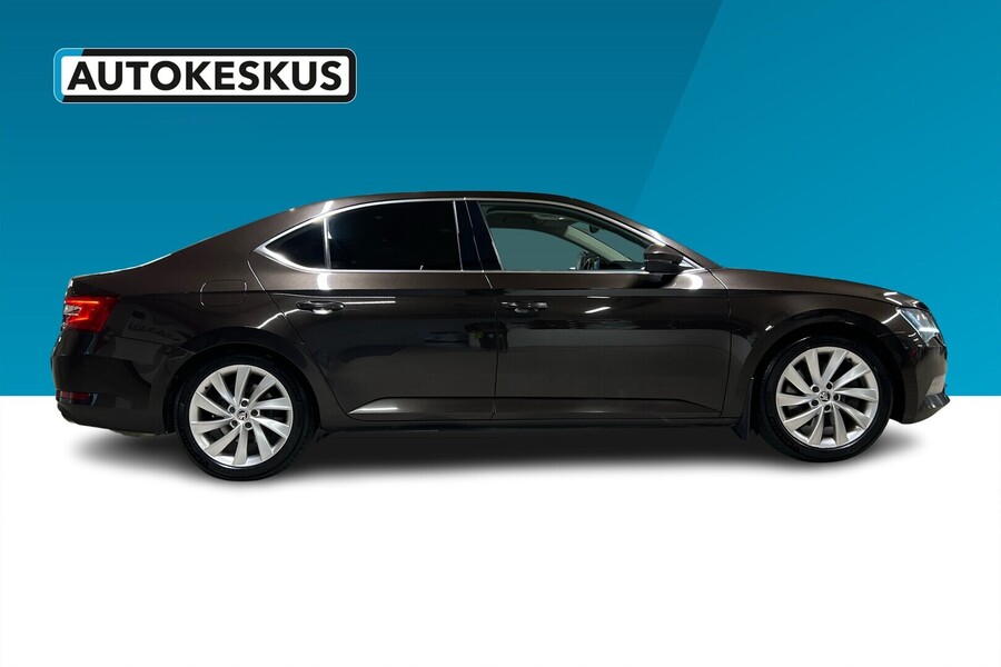 Skoda Superb vaihtoauto