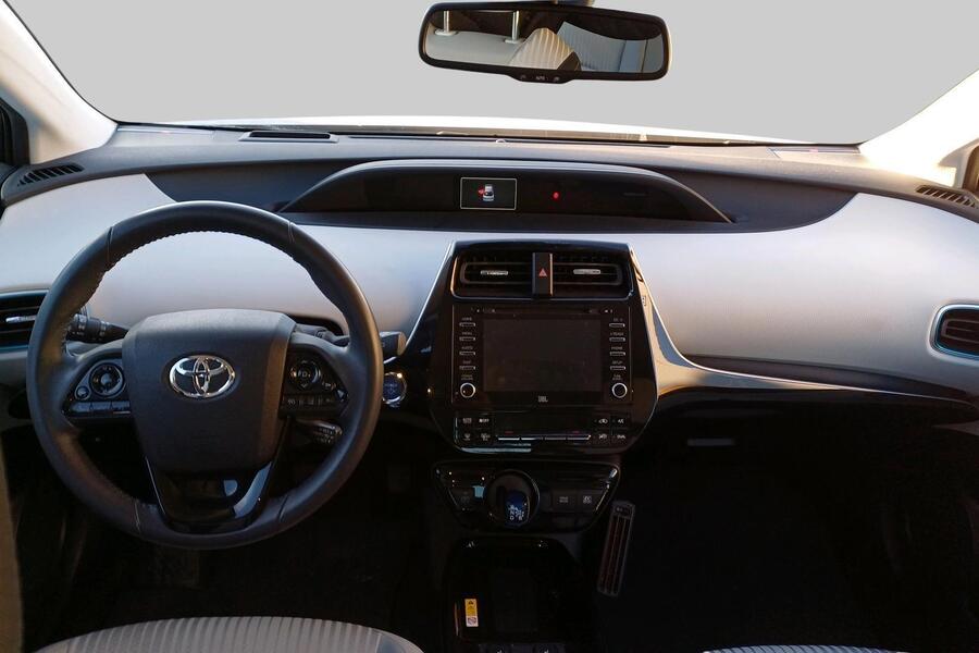 Toyota Prius vaihtoauto