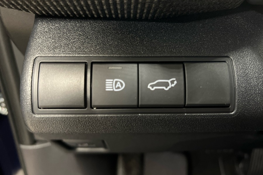 Toyota bZ4X vaihtoauto