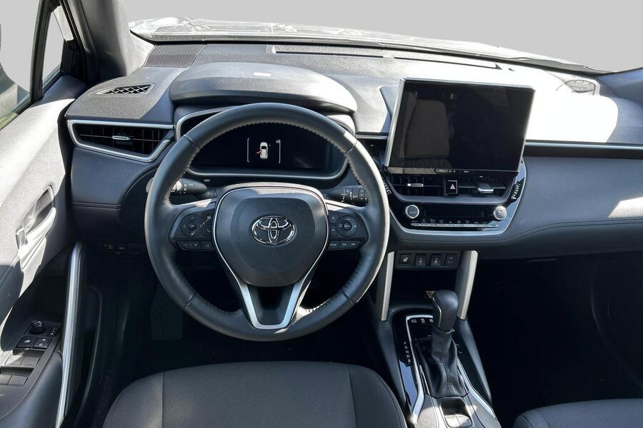 Toyota Corolla Cross vaihtoauto