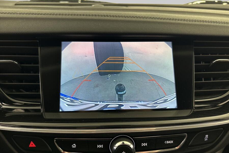 Opel Insignia vaihtoauto