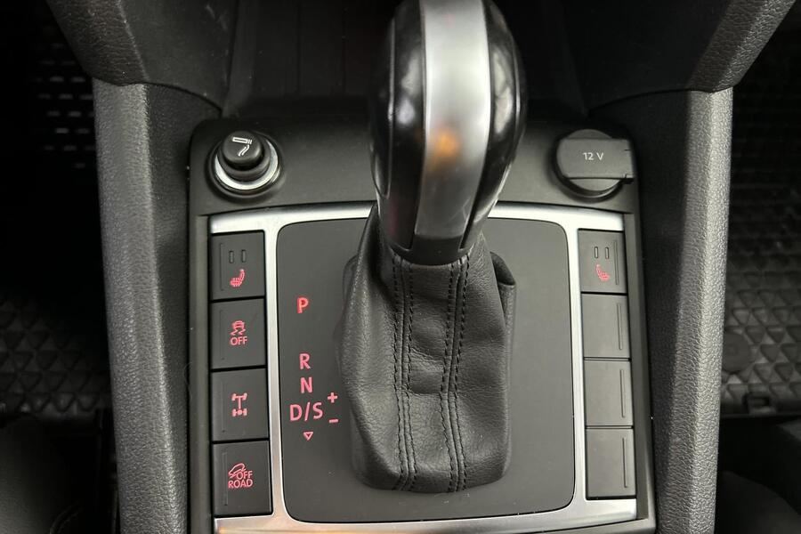 Volkswagen Amarok vaihtoauto