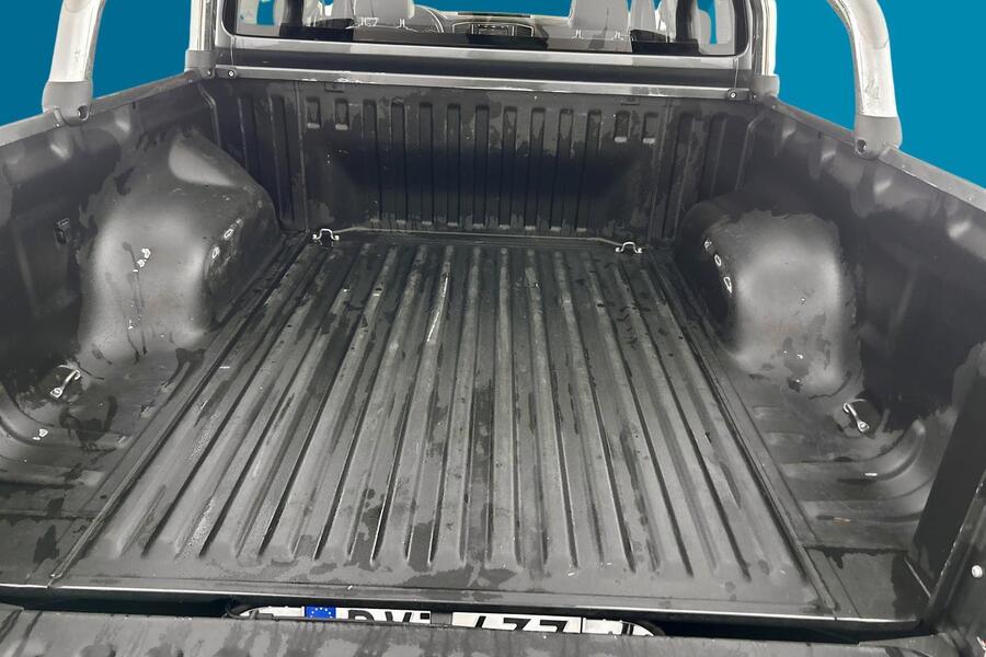 Volkswagen Amarok vaihtoauto