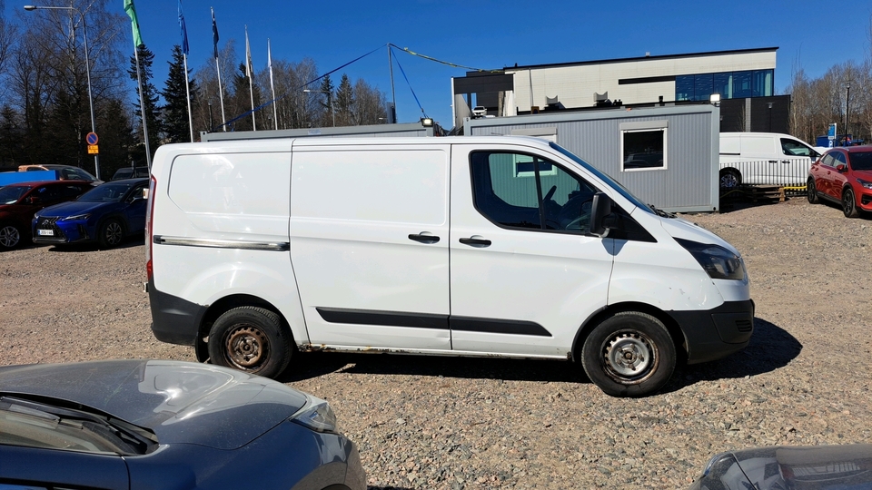 Ford Transit Custom vaihtoauto