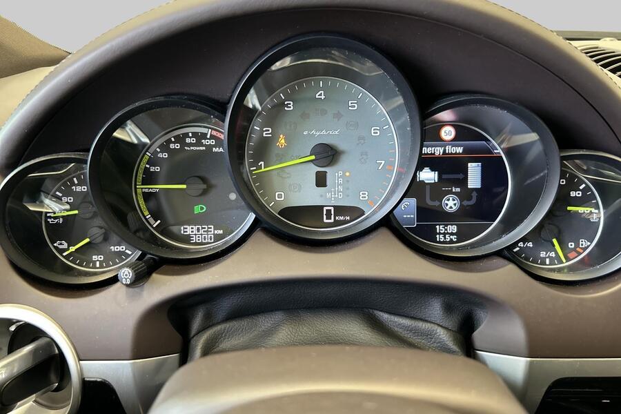 Porsche Cayenne vaihtoauto