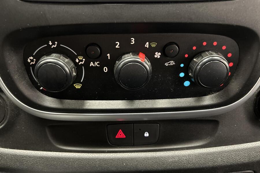 Nissan NV300 vaihtoauto