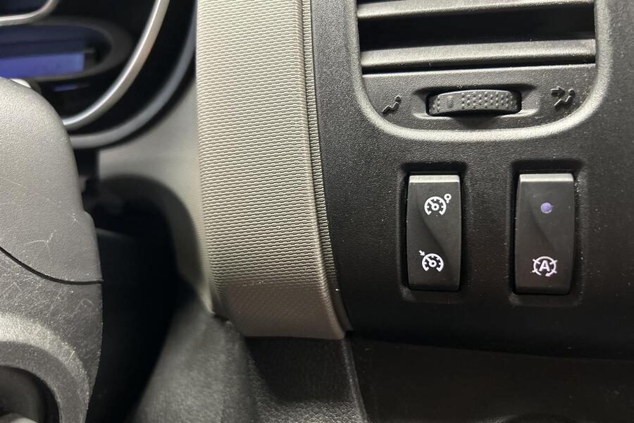 Nissan NV300 vaihtoauto